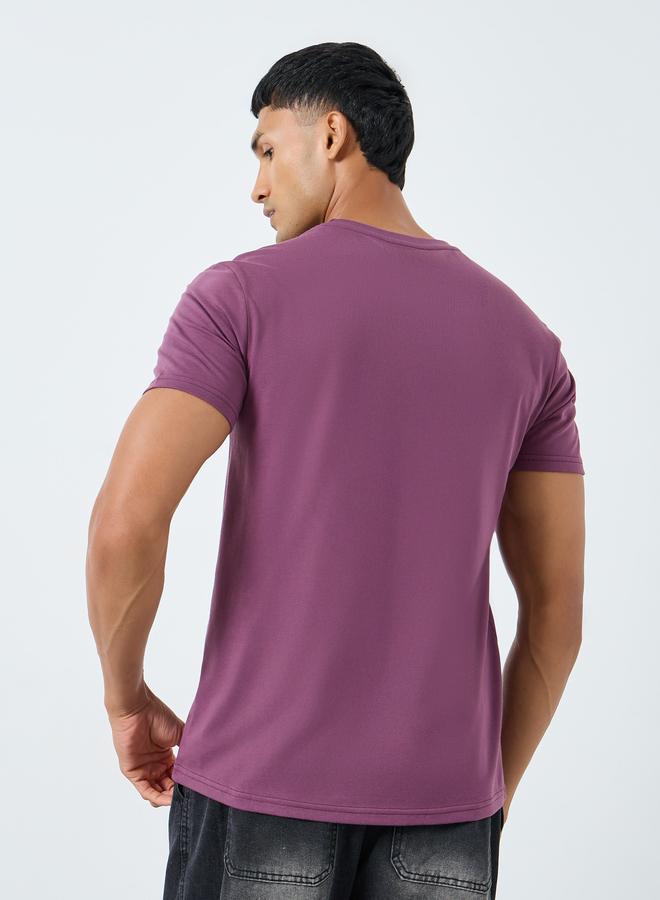 Styli Solid Regular Fit Cotton Rich T-Shirt - Image 4