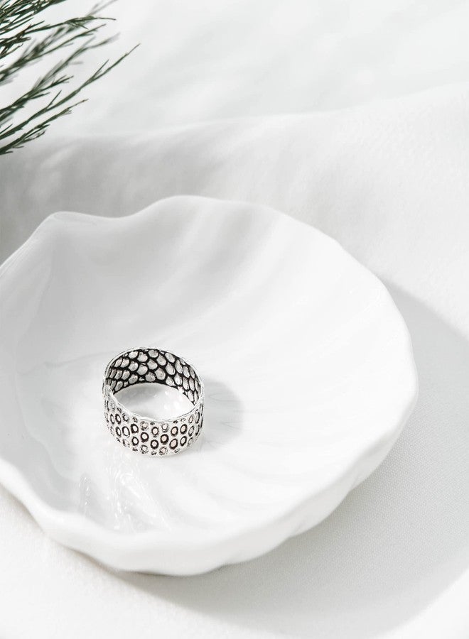 ايرافيدا خاتم إصبع القدم/الخنصر من الفضة الإسترليني عيار 925 من AeraVida Beach Elegance Dot Hammered Texture Bohemian - Image 4