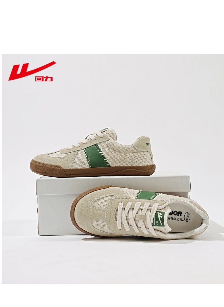 Warrior - Versatile Thin Sole Breathable Canvas Sports Shoes - Image 1