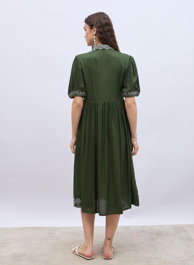 Styli Embroidered Poplin Dress - Image 5