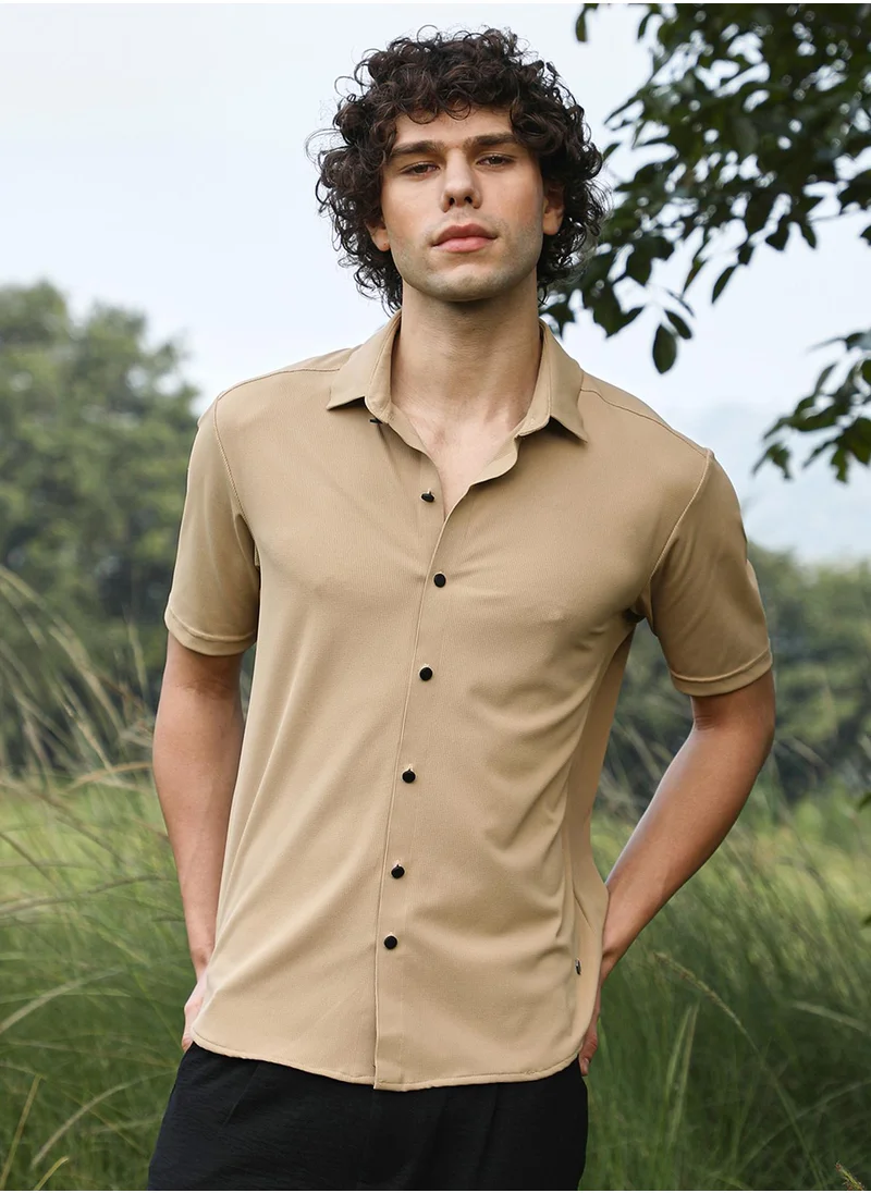 Campus Sutra Men's Buff Beige Solid Knit Shirt