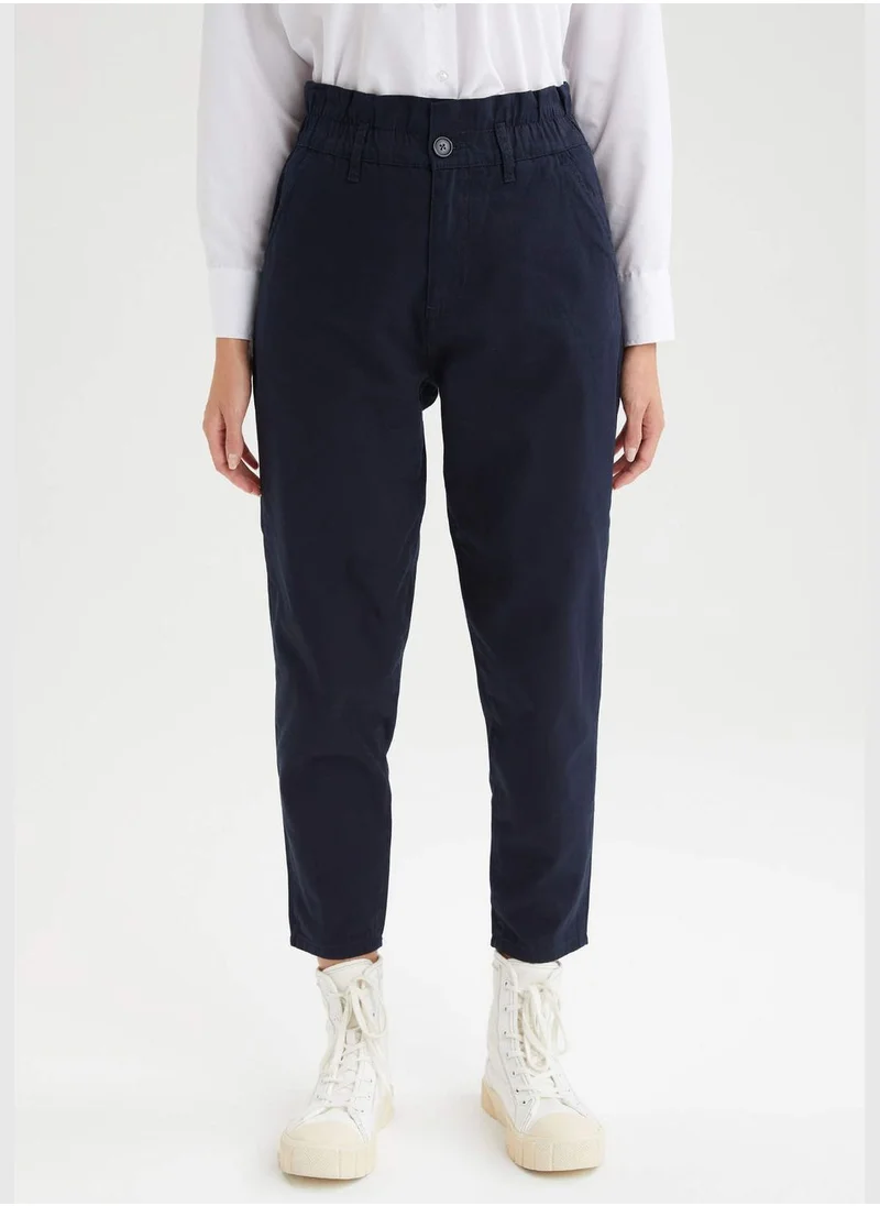 ديفاكتو Slouchy Fit Woven Trousers