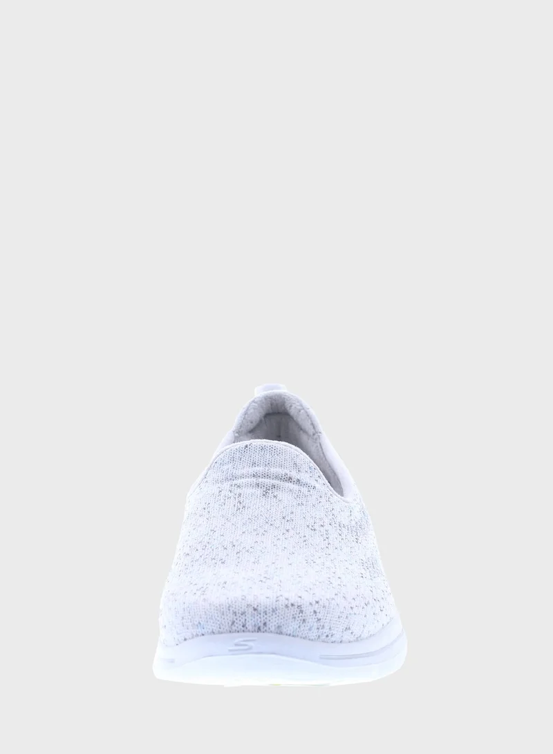 SKECHERS Go Walk 5