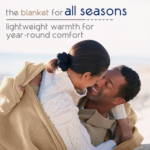 Vellux WestPoint Home Vellux Nylon Blanket Color: Tan, Size: King - Image 3