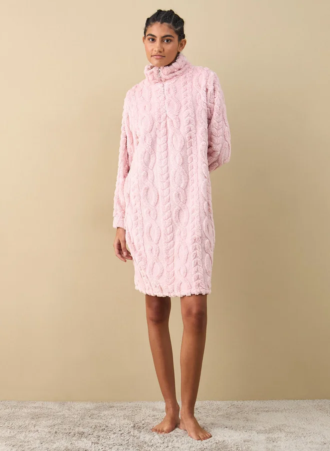 سبلاش فيڤ قميص نوم بارز الملمس بأكمام طويلة ونصف سحّاب إغلاق