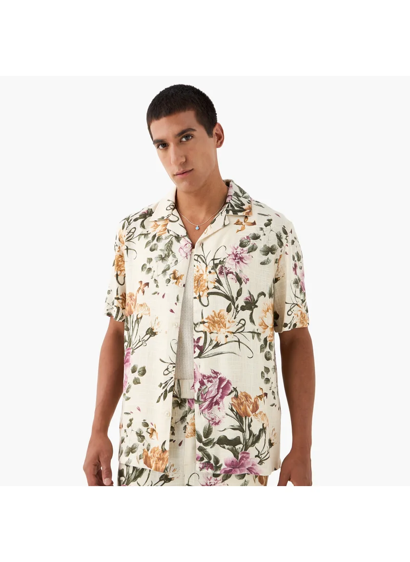 Iconic Iconic All-Over Floral Print Camp Collar Shirt