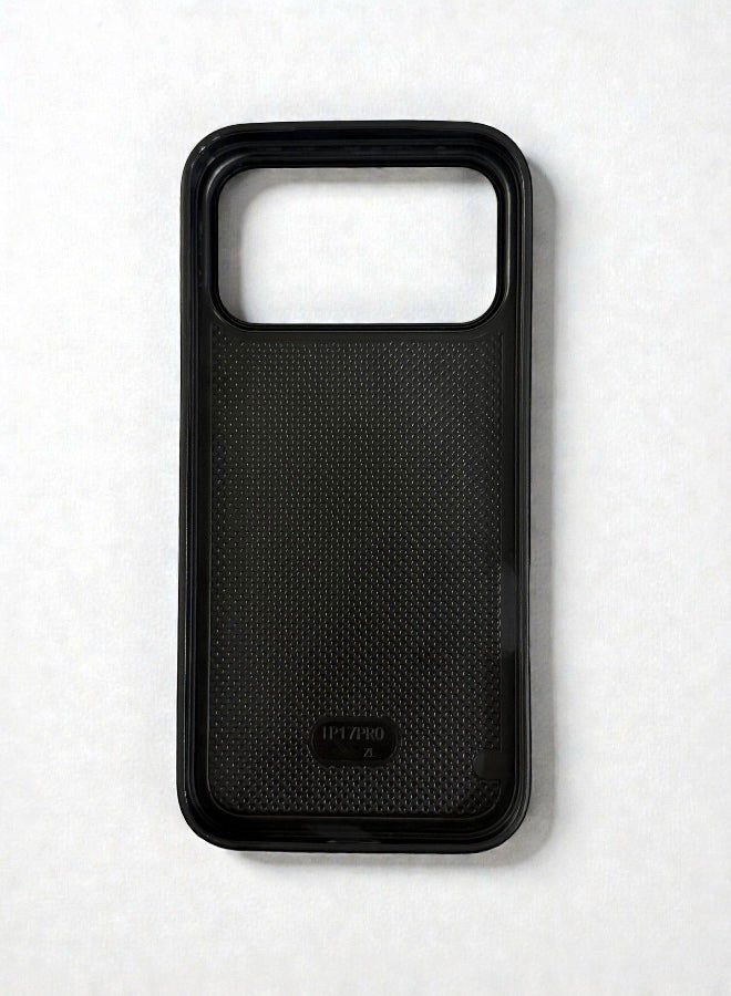 Covernex غطاء حماية لجهاز آيفون 17 برو من أبل مزخرف بنمط مربعات محايد كلاسيكي - Image 3