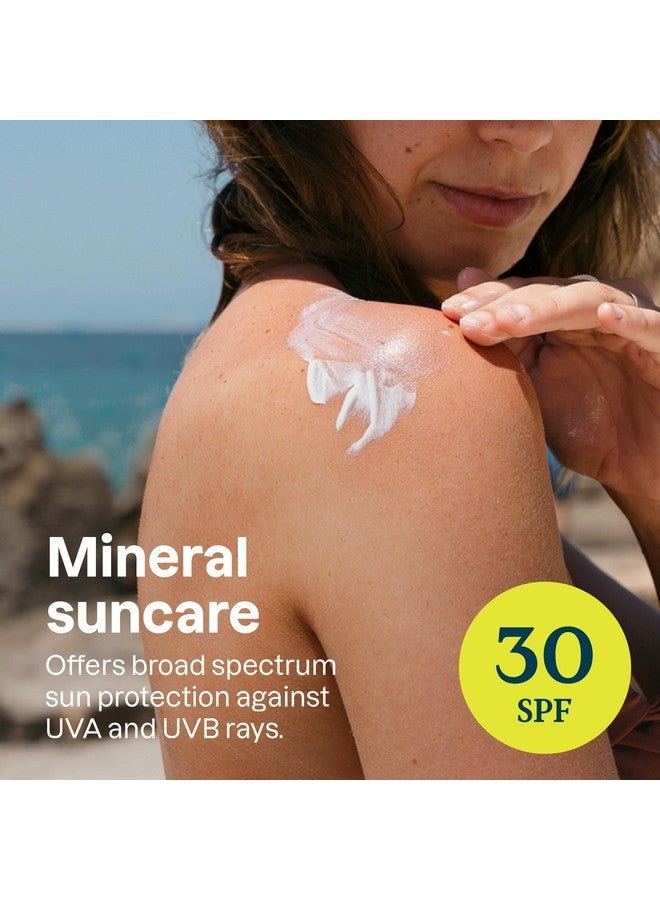 أتيتود واقي الشمس المعدني من ATTITUDE للبشرة الحساسة، معتمد من EWG، واسع الطيف من الأشعة فوق البنفسجية الطويلة والمتوسطة، تم اختباره من قبل أطباء الجلدية، تركيبة نباتية ومعدنية، نباتي، عامل حماية من الشمس 30، بدون رائحة، 5.2 أونصة - Image 2