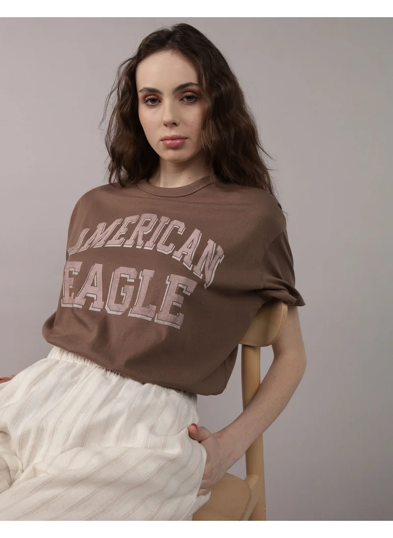 امريكان ايجل AE Boyfriend Logo Graphic T-Shirt