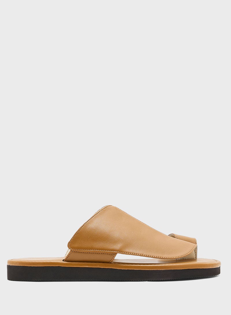 Robert Wood Traditional Arabic Sandals  - Image 2