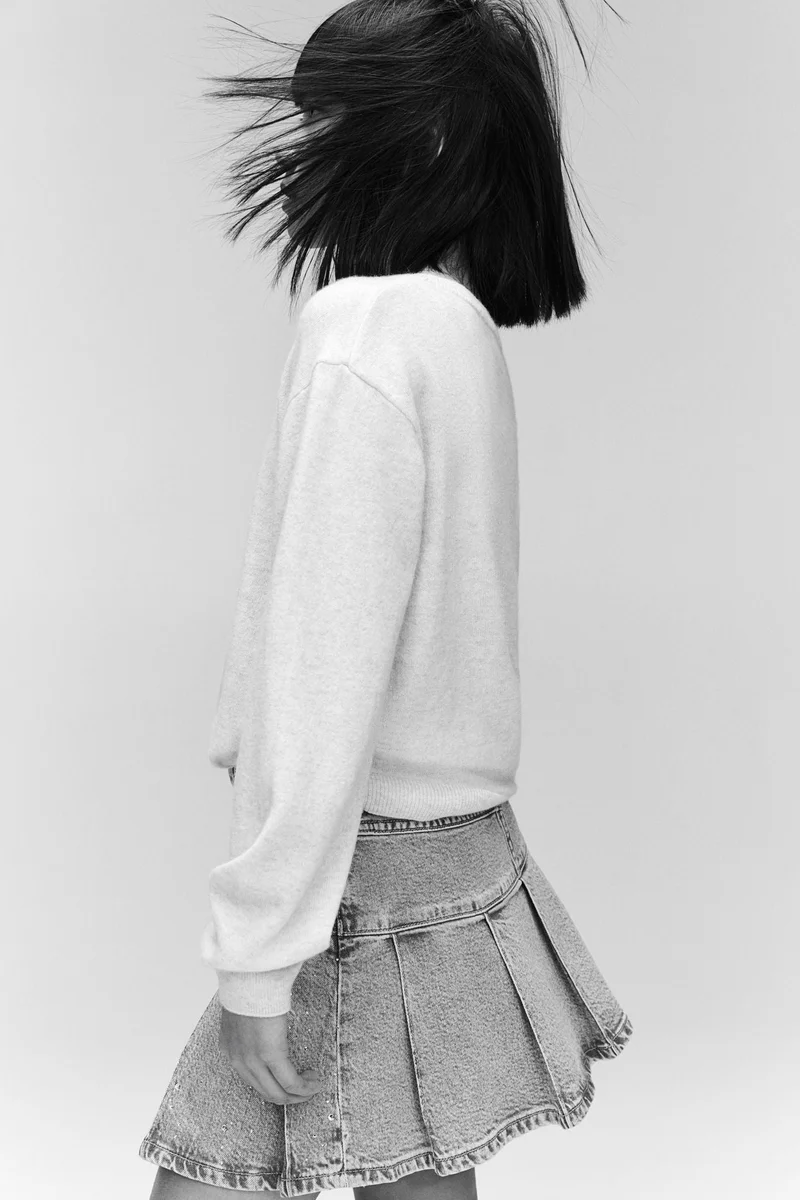 H&M Pleated denim skirt