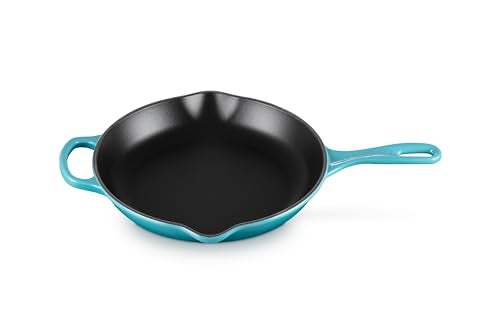 Le Creuset Le Creuset Enameled Cast Iron Signature Iron Handle Skillet 1025 134 qt Caribbean 