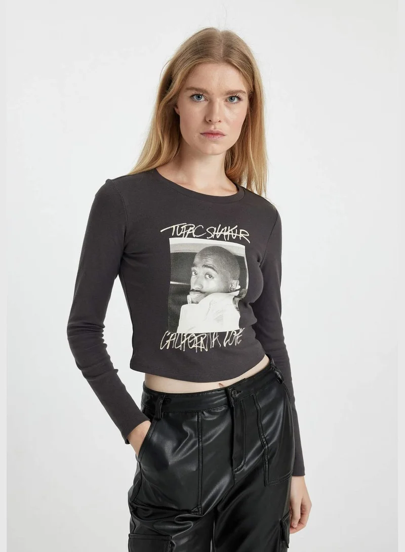 DeFacto Woman Tupac Shakur Licenced Crew Neck Knitted Long Sleeve T-Shirt
