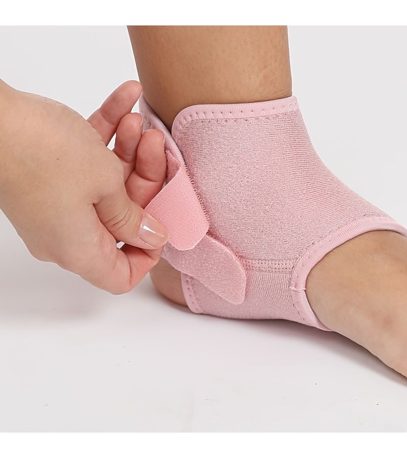 Set Of 2 Adjustable Ankle Supports For Compression Breathability And Sweat Wicking With Dual Fasteners For Stability Ideal For Running Hiking And Fitness Black - Image 3