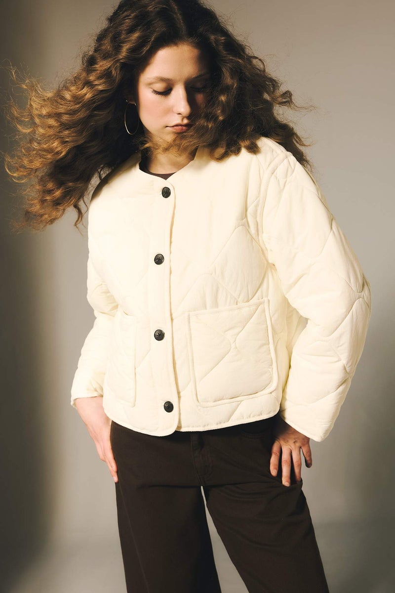 DeFacto Oversize Fit Puffer Jacket - Image 4