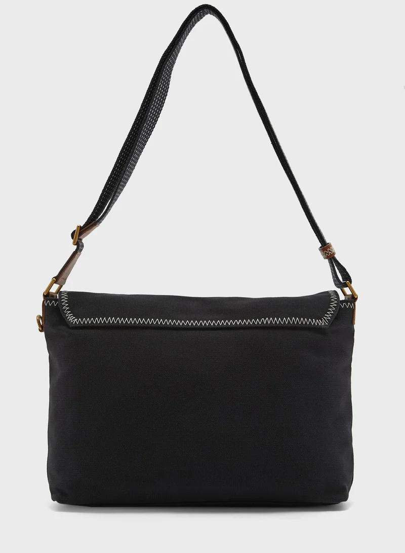 TOMMY HILFIGER Coastal Prep Messenger