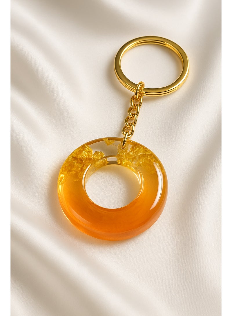 مفتاح حروف الأبجدية من الراتنج المصنوع يدويًا - حرف O مع رقائق الذهب وألوان الخوخ | هدية مخصصة له ولها