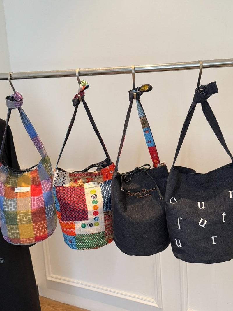 New 2025 Contrasting Color Design Senmeng Single Shoulder Canvas Bag Women'S Crossbody Bag Bucket Bag Niche Large Capacity - Image 3