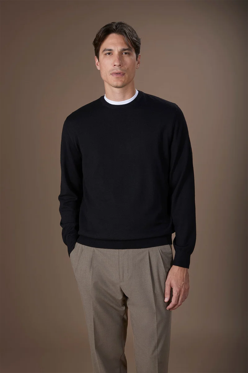 دوبل غانغر Men's regular fit crew neck jumper in 100% extra fine merino wool - Black
