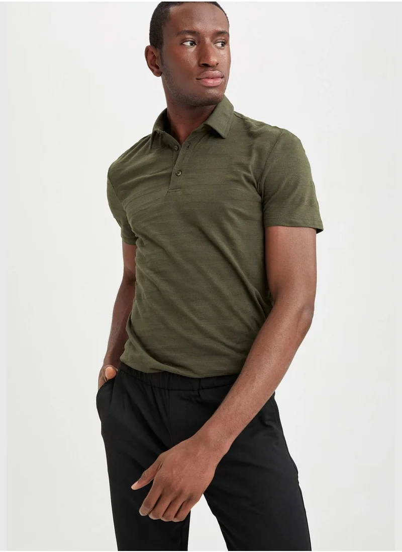 ديفاكتو Modern Fit Short Sleeve T-Shirt