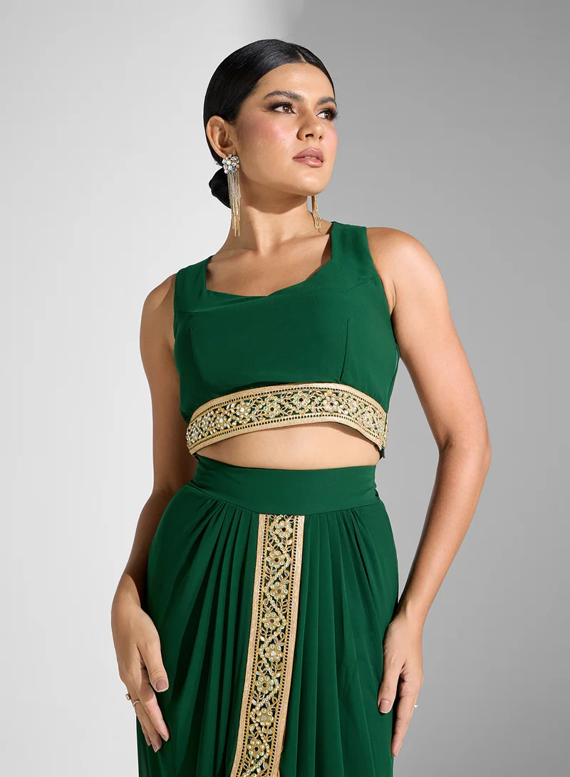 Golden Apple 3PCS Set Long Sleeves Skirts & Top