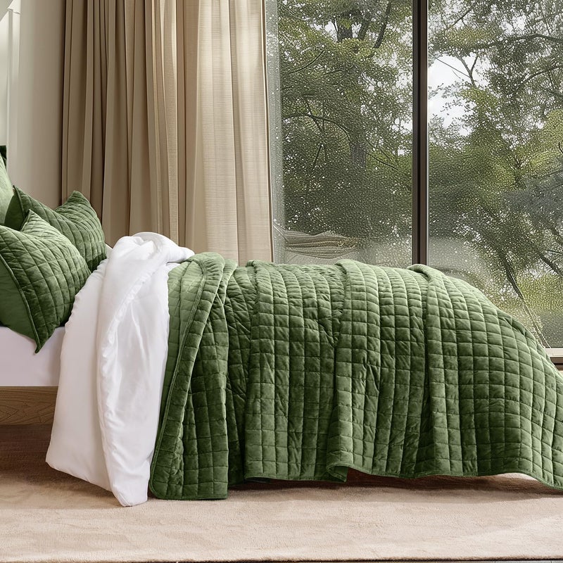 RECYCO Luxury Velvet Quilt Set Full Queen Size Bedding Sets, Ultra Soft Velvet Comforter Set, Lightweight Channel Box Stitch Oversized Bedspread Coverlet for All Season, with 2 Shams, Loden Green - Image 2