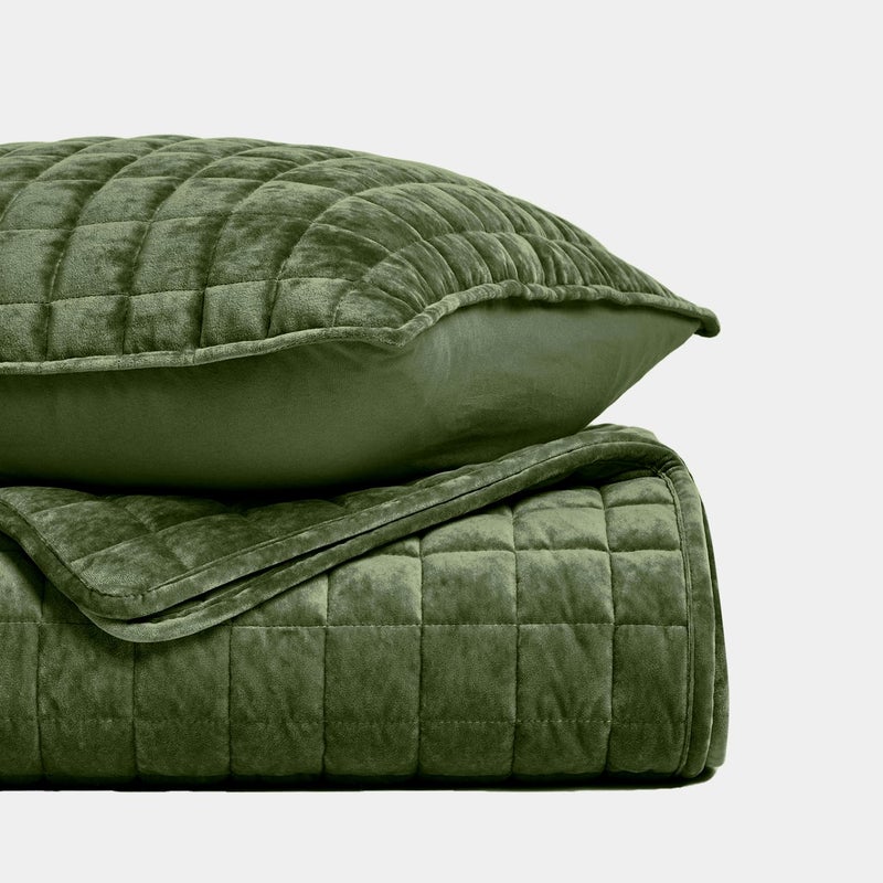RECYCO Luxury Velvet Quilt Set Full Queen Size Bedding Sets, Ultra Soft Velvet Comforter Set, Lightweight Channel Box Stitch Oversized Bedspread Coverlet for All Season, with 2 Shams, Loden Green - Image 5