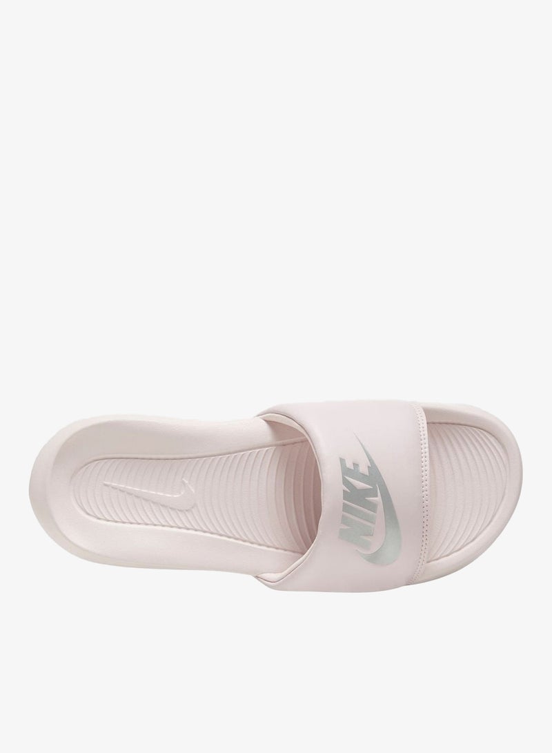 Nike W NIKE VICTORI ONE SLIDE - Image 3