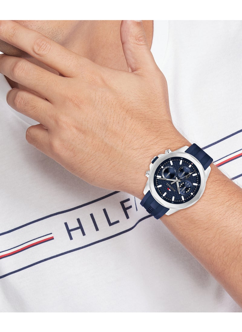 TOMMY HILFIGER TOMMY HILFIGER ROUND ANALOG MEN'S NAVY CASE WATCH - 1710649  - Image 4