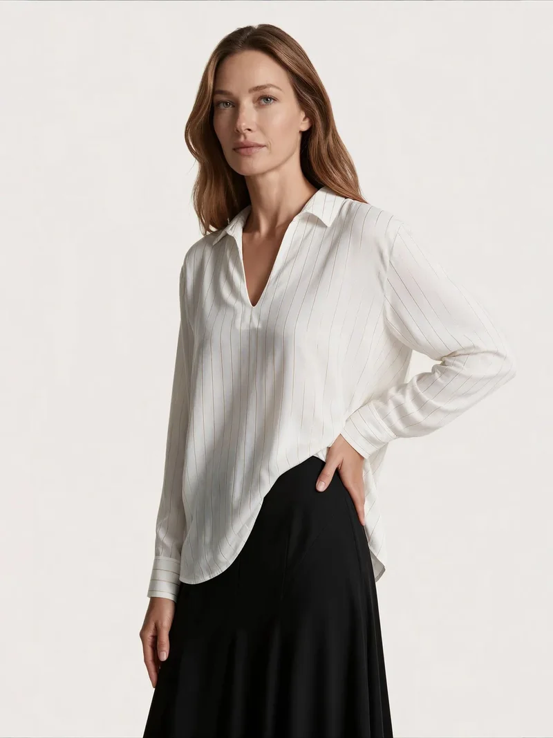 جينيفر Women's Striped V-Neck Blouse