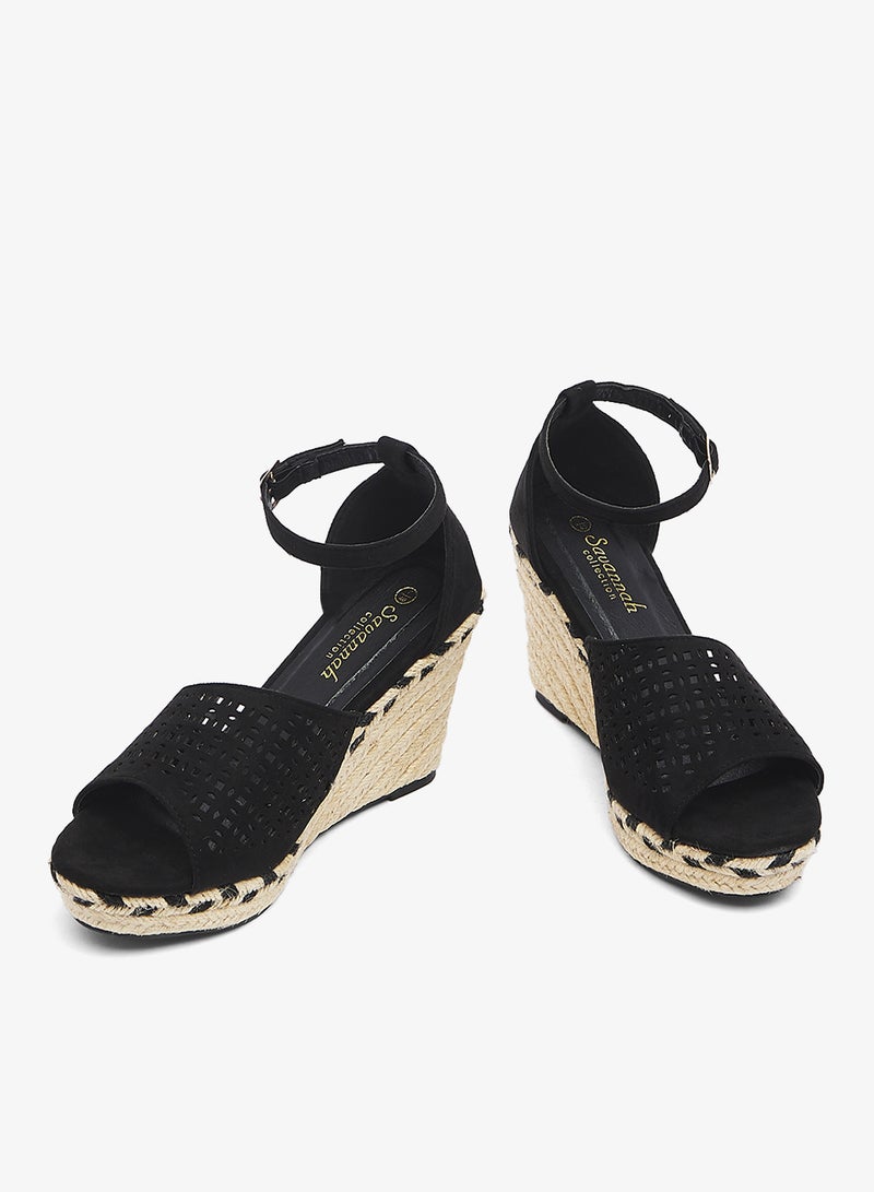 Savannah Collection High Wedged Sandal - Image 4