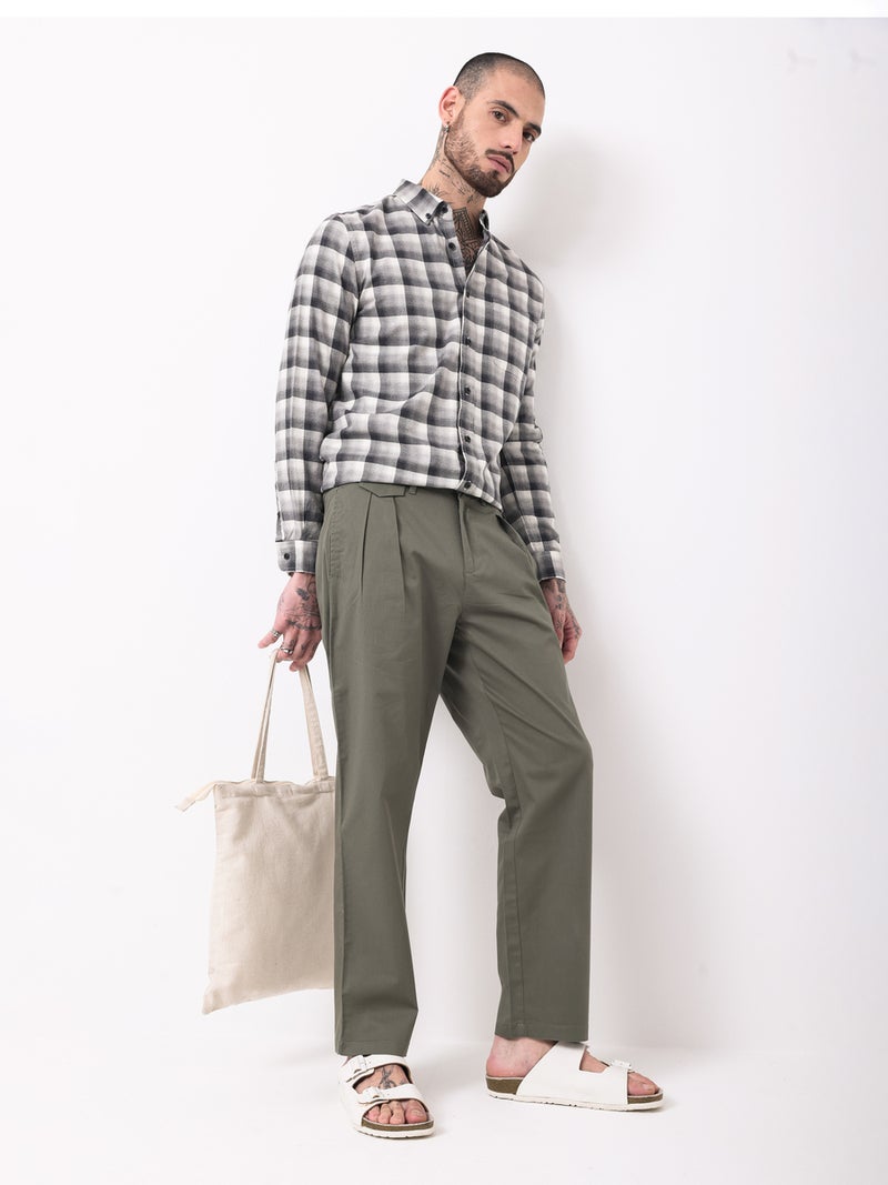 British Club Men Green Double-Pleated Straight Fit Trousers - Image 3