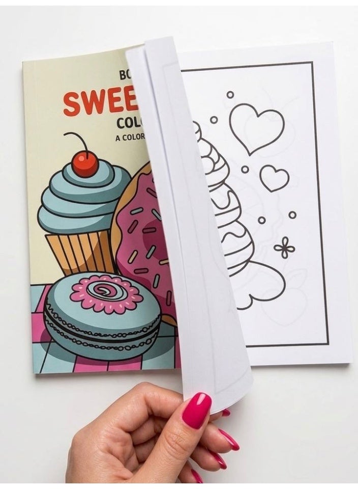 كتاب تلوين الحلويات اللذيذة للأطفال والكبار - تصميمات كاواي لتخفيف التوتر - 24 صفحة، 20×20 سم - Image 2