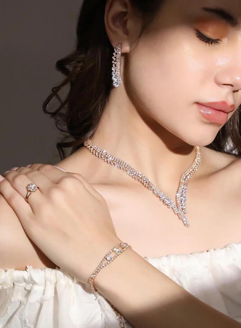 سوهي SOHI Women's The Crystal-Stone Jewellery Set For Party Wear | Crystal  Colour | Alloy Material | Lobster Clasp Closure | Artificial Stone Jewellery Set | Collar Necklace, Drop Earrings, Statemnet Bracelet & Finger Ring For Women & Girls