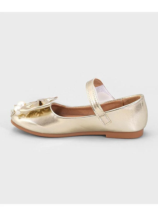 Mark & Mia Mark & Mia Bow Detailed Pearl Embellished Velcro Closure Ballerina Shoes - Golden
