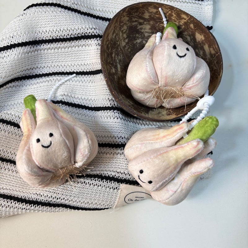 Cartoon Cute Garlic Plush Toy Keychain Pendant Gift - Image 4