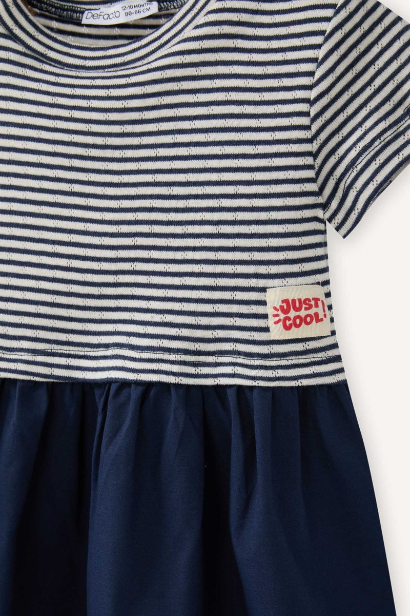 ديفاكتو فستان بناتي مخطط نص كم بياقة مستديرة - Image 2