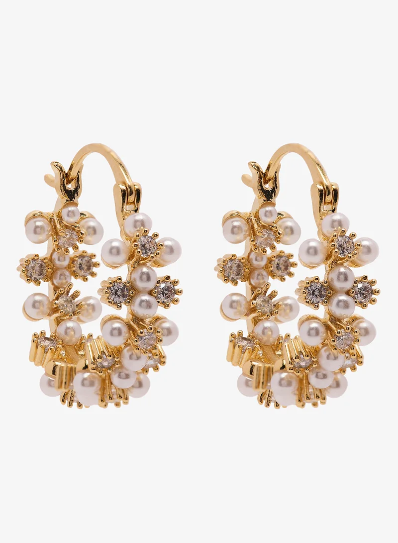 خزانة Pearl And Rhinestone Detailed Gold Accent Small Hoop Earrings