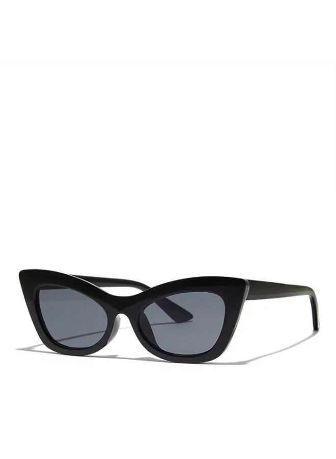 Blackout COURTNEY Women Black Sunglasses - Frame Material: Thermoplastic Rubber (TR90)- Frame Color: Black-Lens Color: Gray  - Full Rim