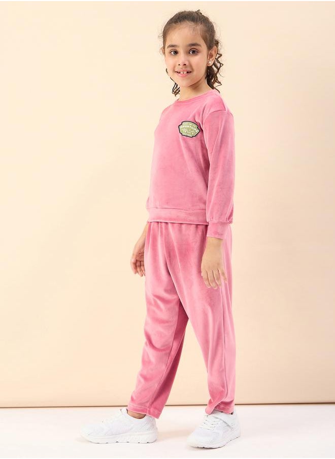 Stylo Bug - Solid Patch Detail Sweatshirt with Joggers by Styli - Image 1