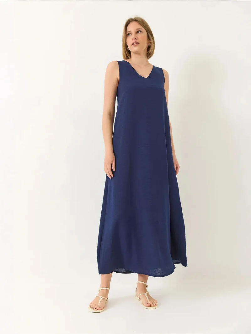 Bianco Lucci LUCCI V-Neck Maxi Dress