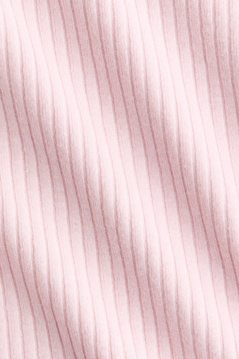 اتش اند ام بلوزة من القطن المرن