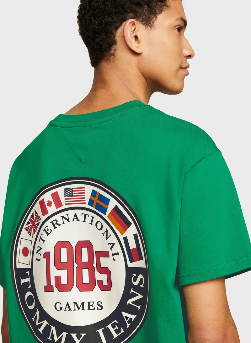 TOMMY JEANS Logo Crew Neck T-Shirt