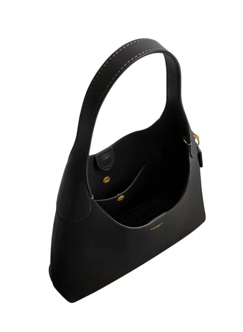 coachoutlet COACH Classic Black Underarm Bag - Image 3