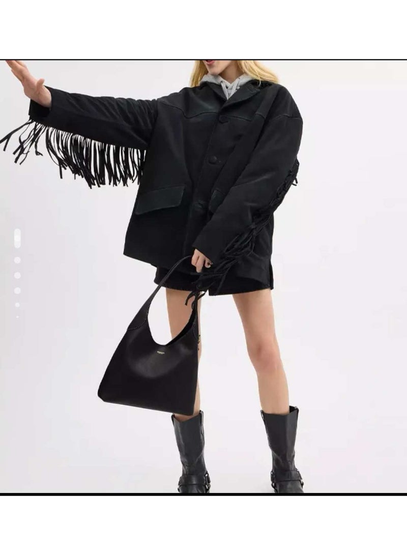 coachoutlet COACH Classic Black Underarm Bag - Image 4