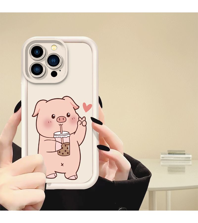 غطاء هاتف على شكل خنزير صغير لطيف يشرب حليب الشاي، بتصميم كرتوني، تغطية كاملة، حماية ناعمة، متوافق مع آيفون 14 باللون الأسود، هدية مثالية للأصدقاء. - Image 5