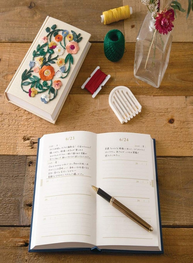 Midori 12883006 Diary for 5 Year Consecutive Embroidery, Floral Pattern, Beige - Image 5