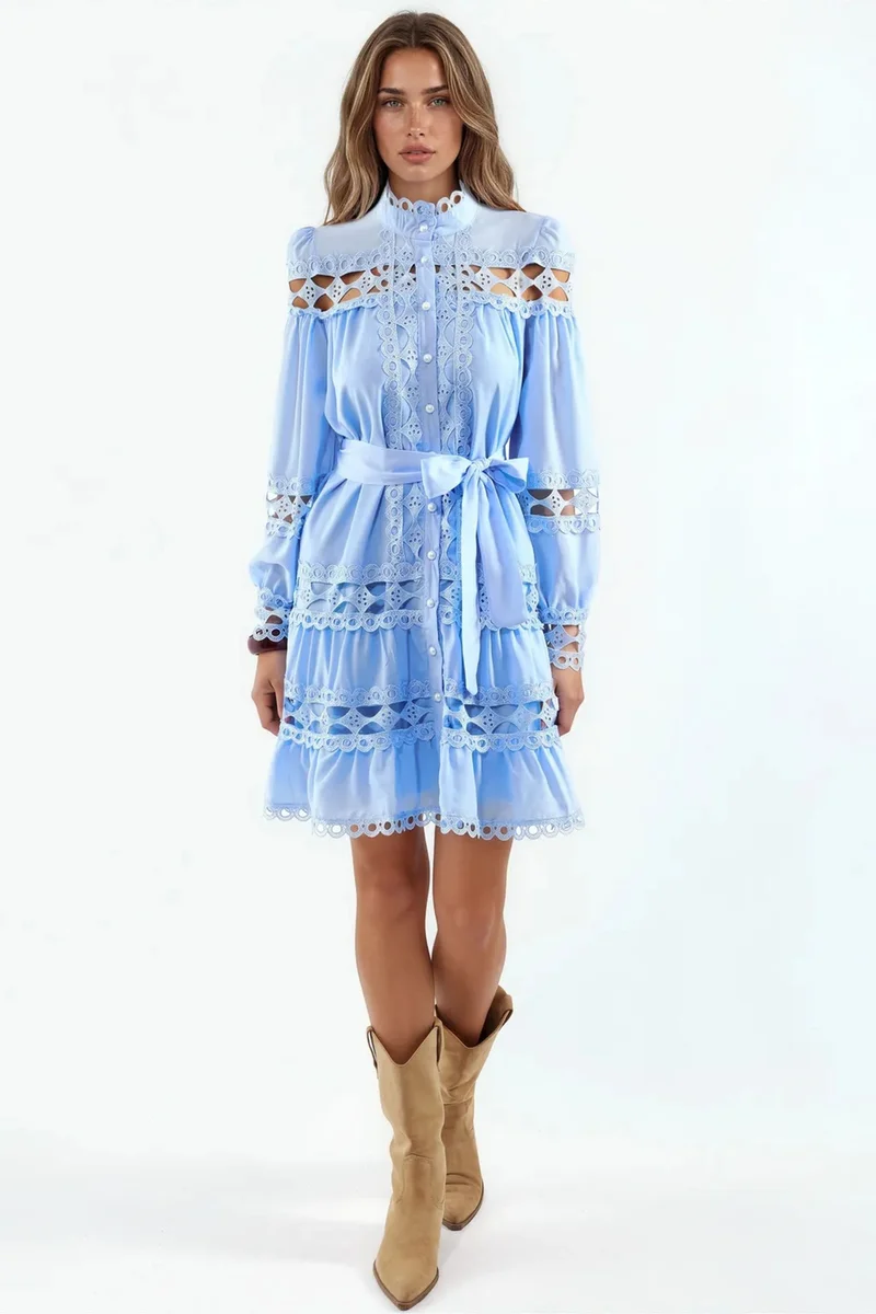 جينيفر Belted Lace Mini Dress
