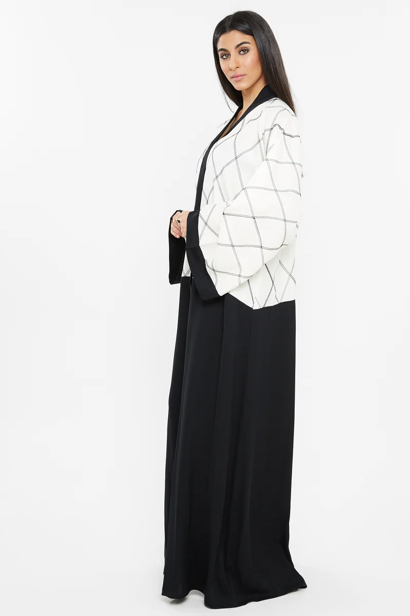 NUKHBAA A casual square printed abaya.-AJ110A