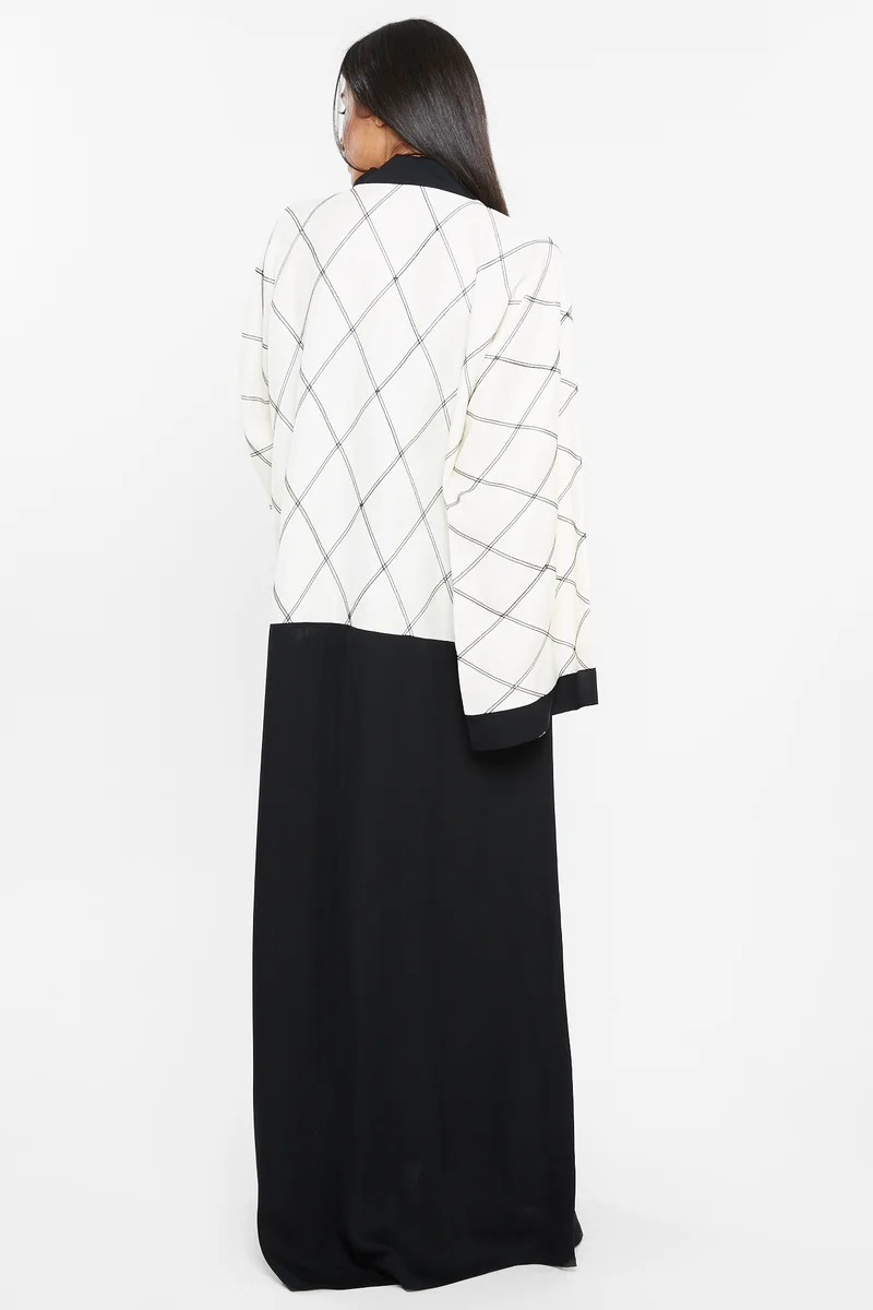 NUKHBAA A casual square printed abaya.-AJ110A